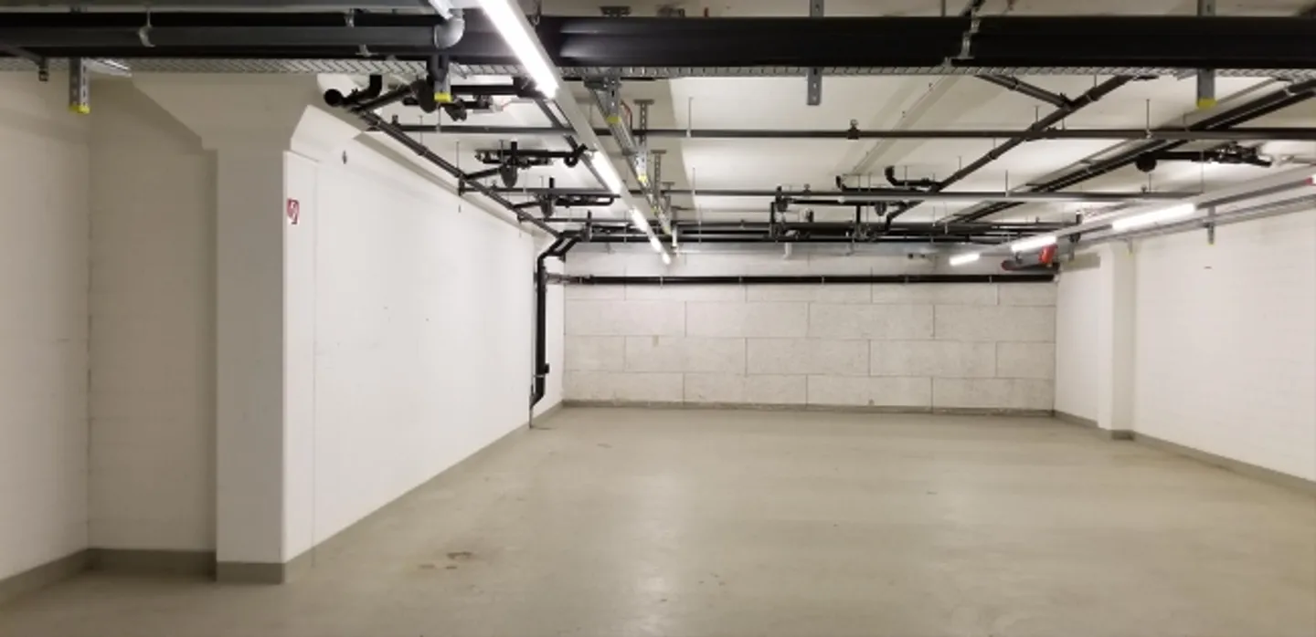 Storage space for rent - Photo 2 of 4