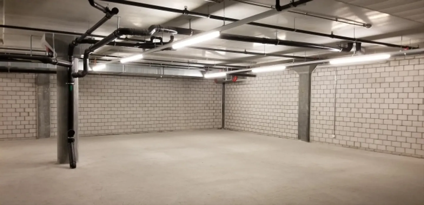 Storage space for rent - Photo 3 of 4