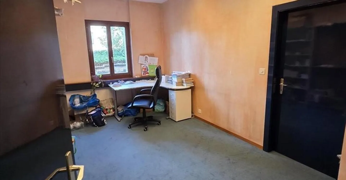 Bureau à louer - Photo 6 sur 8