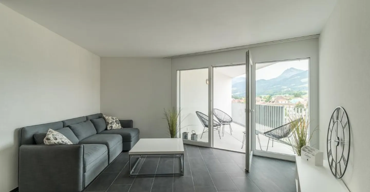 Appartamento luminoso 2.5 locali - Foto 1 di 8