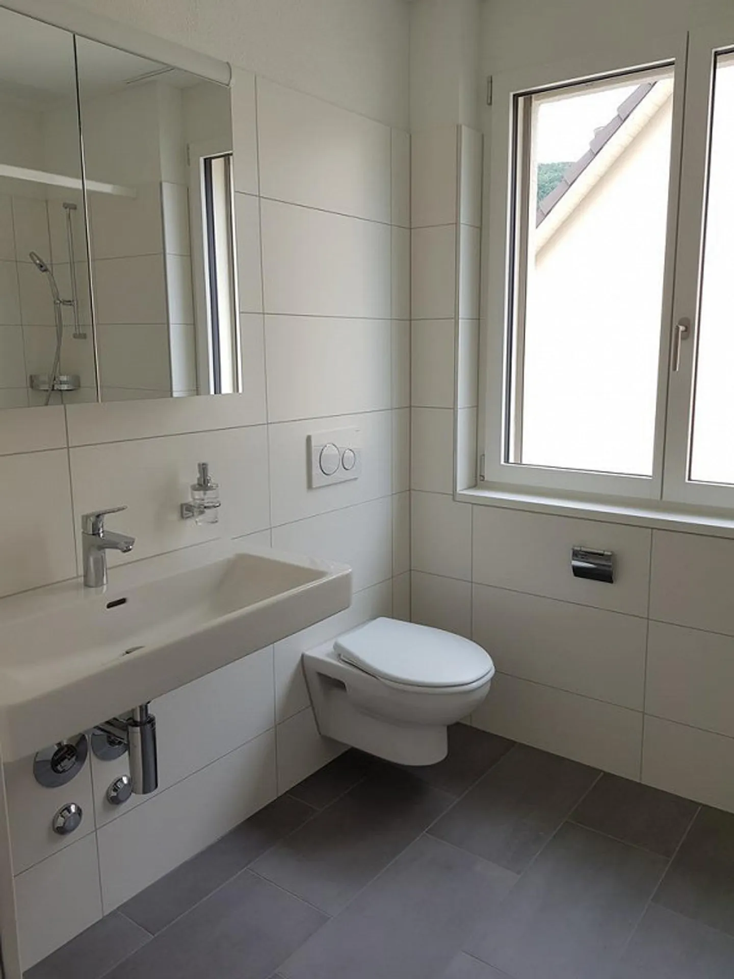 Moderne 2.5 Zimmer Maisonette-Wohnung - Foto 4 von 10