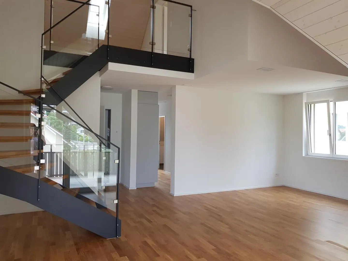 Moderne 2.5 Zimmer Maisonette-Wohnung - Foto 5 von 10