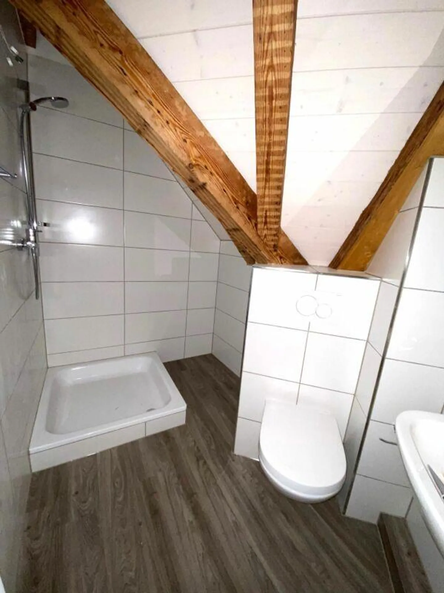 Studio en maisonette de 1,5 pièce situé au centre - Photo 4 sur 6