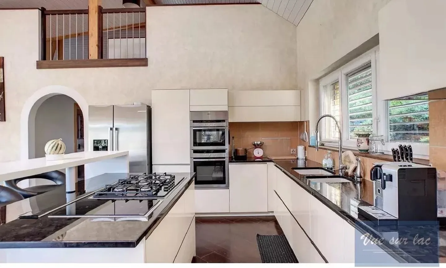 Dream villa with stunning views of Lake Neuchâtel - Photo 7 of 12