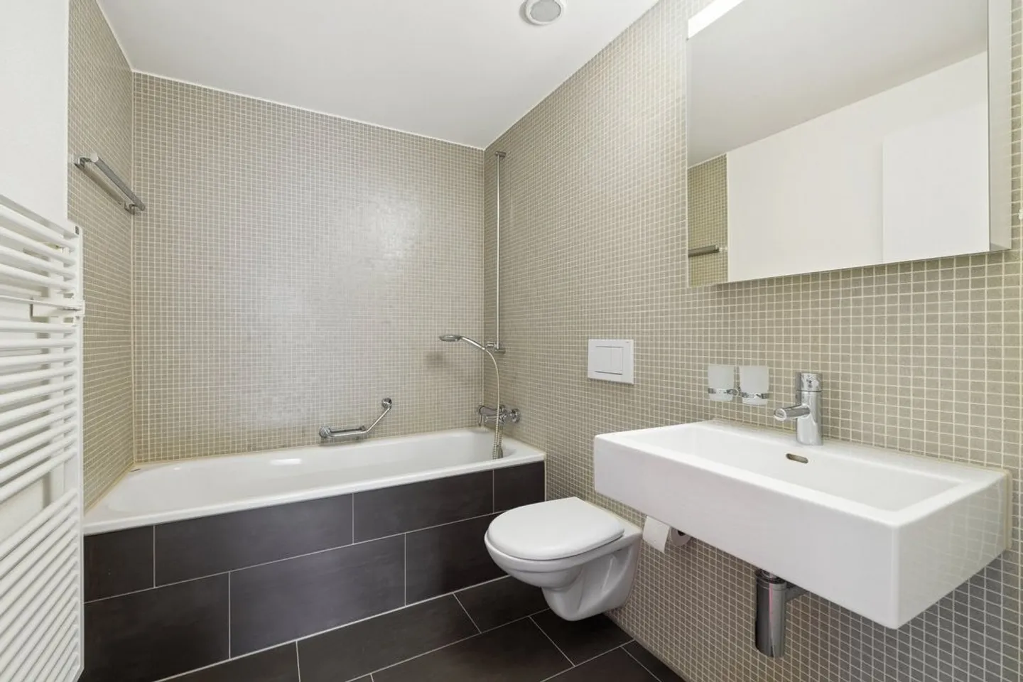 Appartement 4 pièces - Photo 4 sur 8