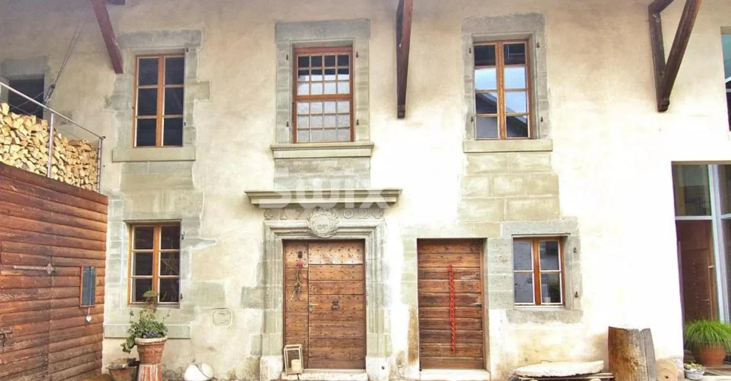 Historisches Haus im Herzen des Dorfes - Foto 6 von 8