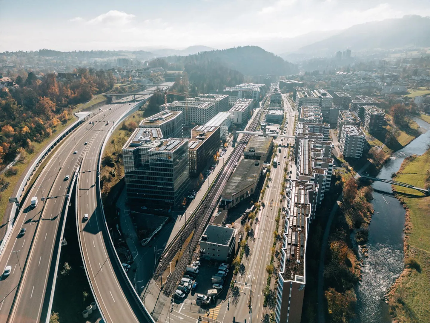 Spazi per uffici moderni a Manegg – urbani, ispiratori, a contatto con la natura - Foto 1 di 1