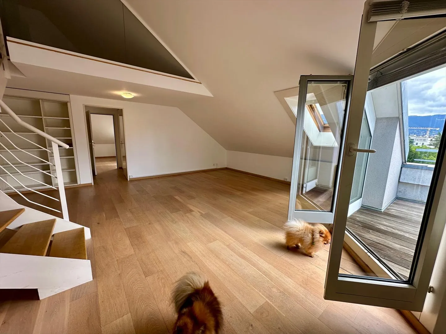 Attic 3 rooms - Photo 1 of 20