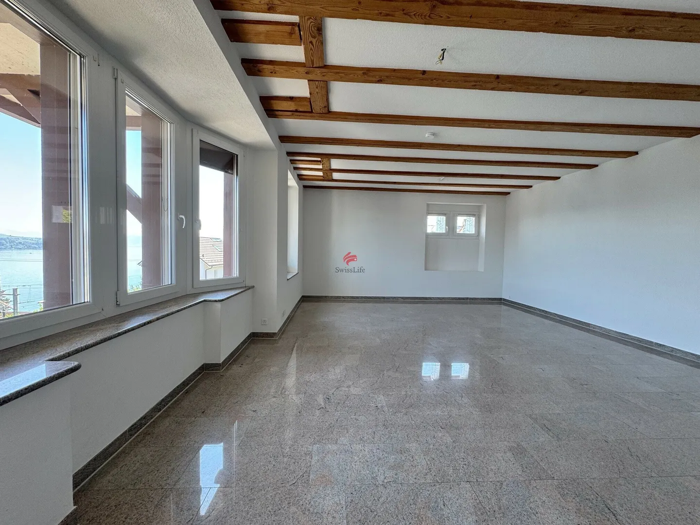 Lakeview Apartments - Photo 2 of 8