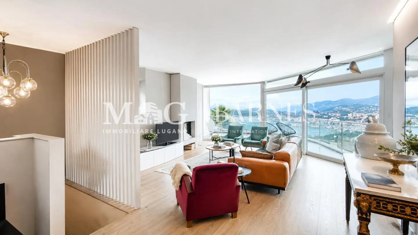 Lugano, Castagnola: Modern villa with pool and lake view - Photo 4 of 21