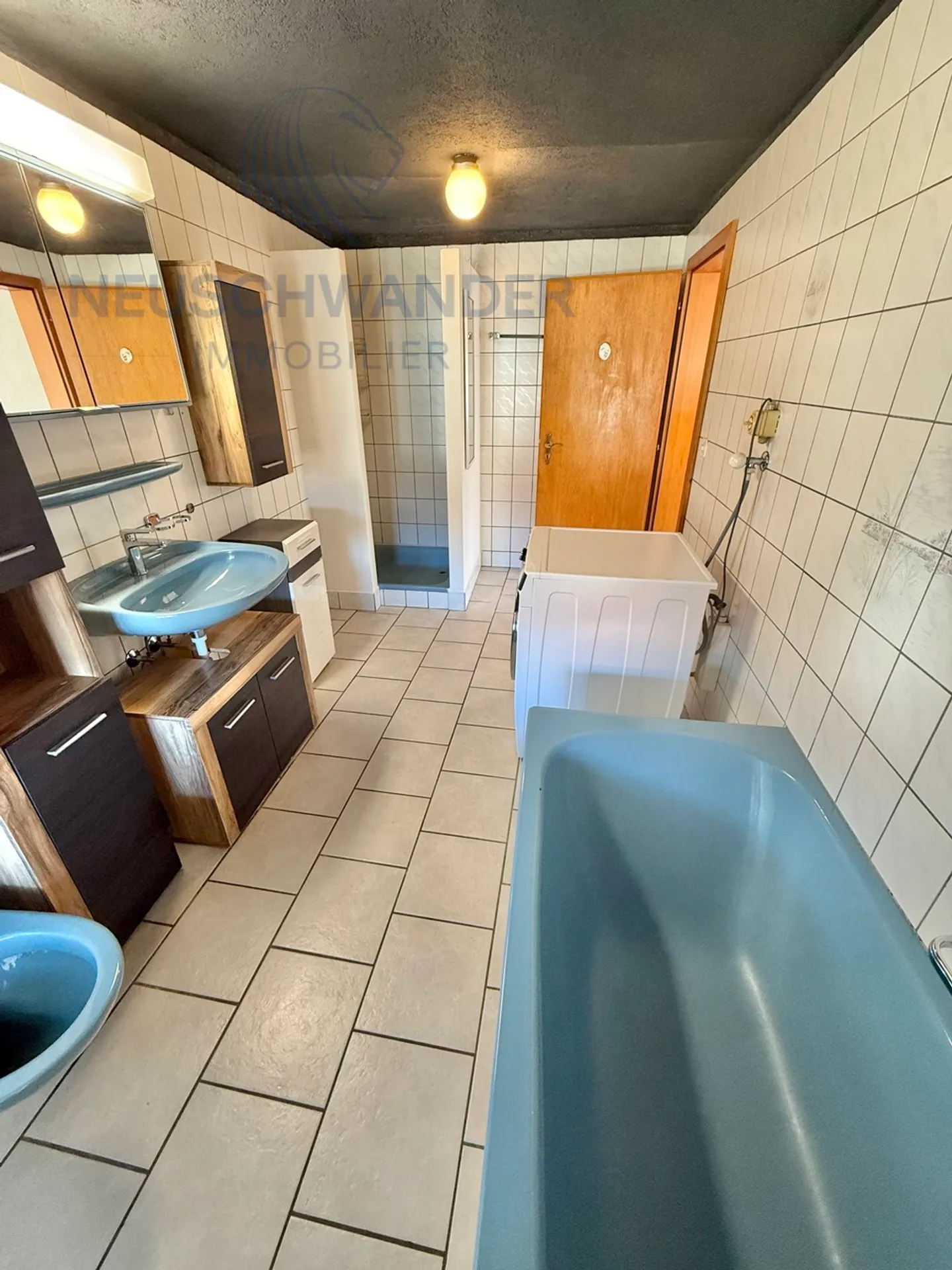 Edificio con 2 appartamenti affascinanti tra natura e comodità - Foto 12 di 21