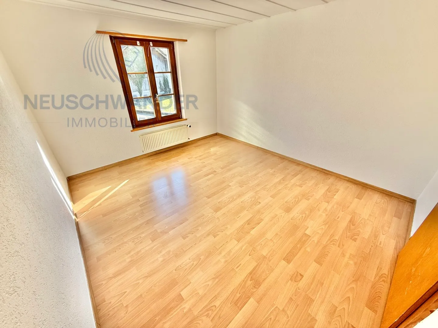 Edificio con 2 appartamenti affascinanti tra natura e comodità - Foto 18 di 21