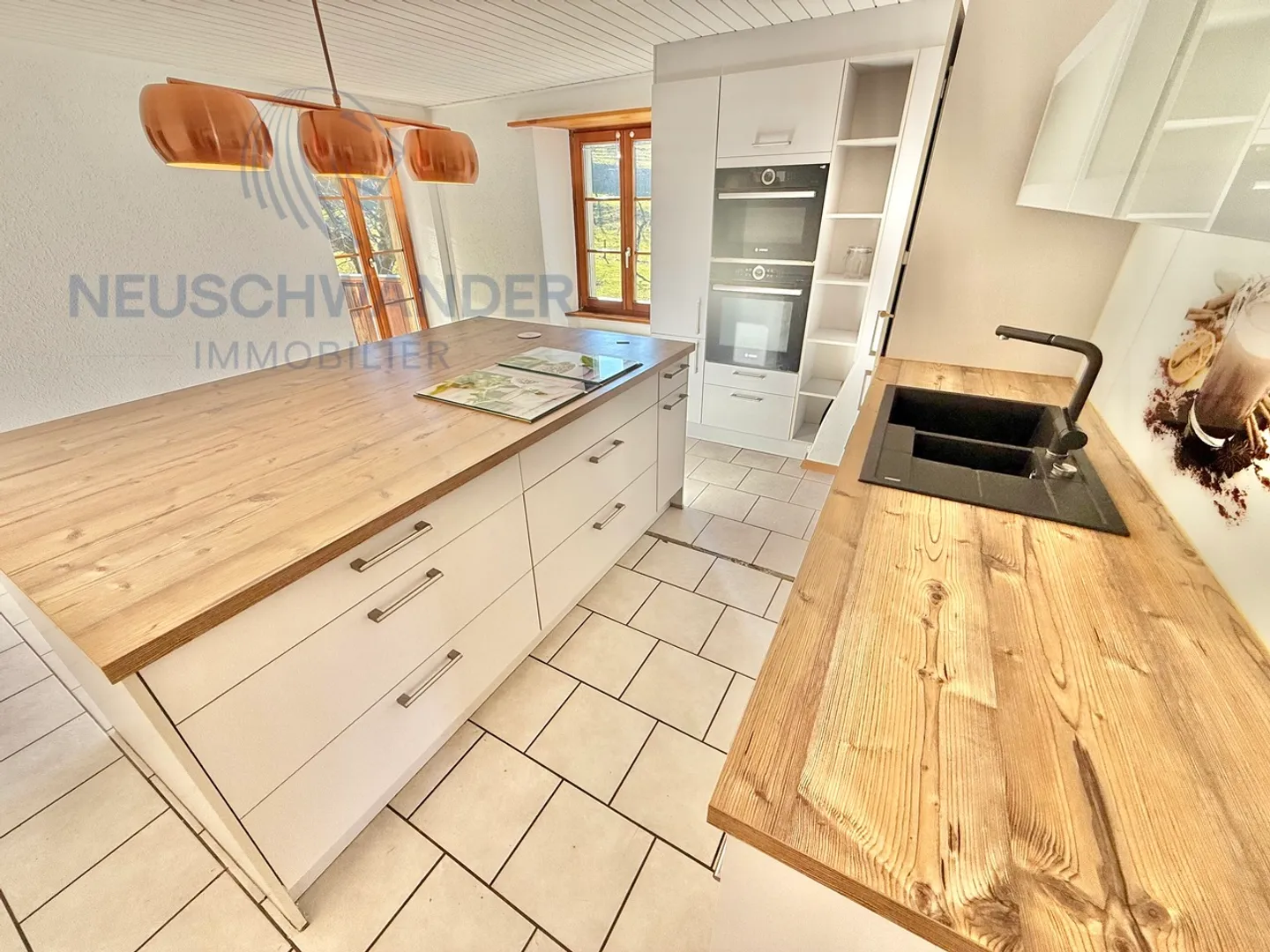 Edificio con 2 appartamenti affascinanti tra natura e comodità - Foto 21 di 21