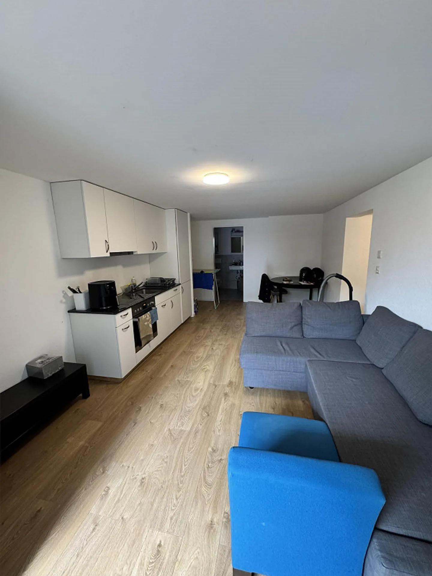 Appartamento moderno di 2,5 stanze in affitto - Foto 4 di 7