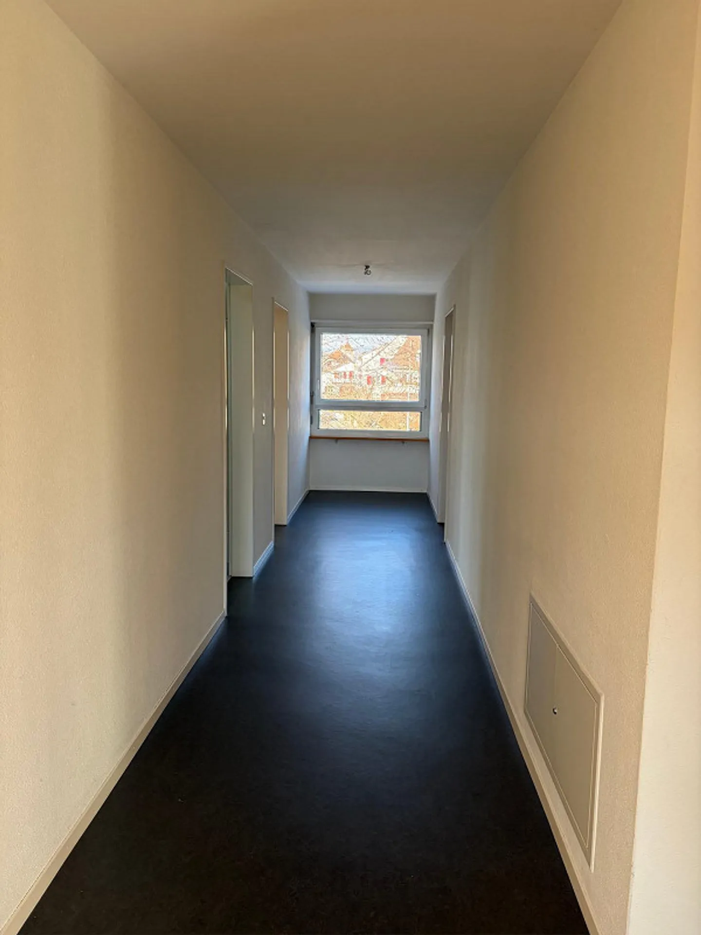 schöne, helle 5.5-Zimmer-Wohnung in Murten zu vermieten! - Foto 12 von 13