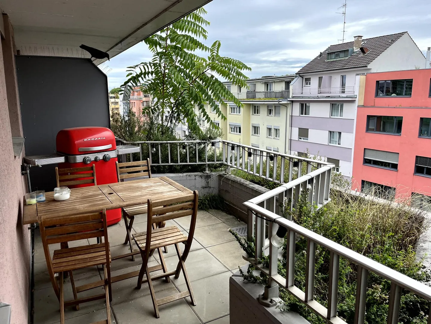 Appartement en duplex de 2,5 pièces au-dessus des toits de Bâle - Photo 1 sur 13