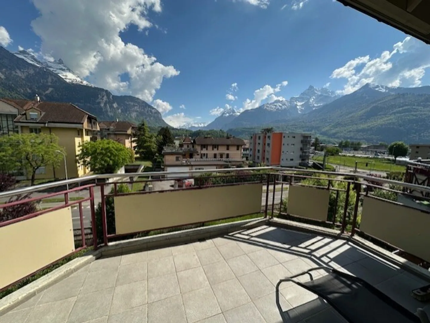 Charming Apartment in Bex - Photo 1 of 9