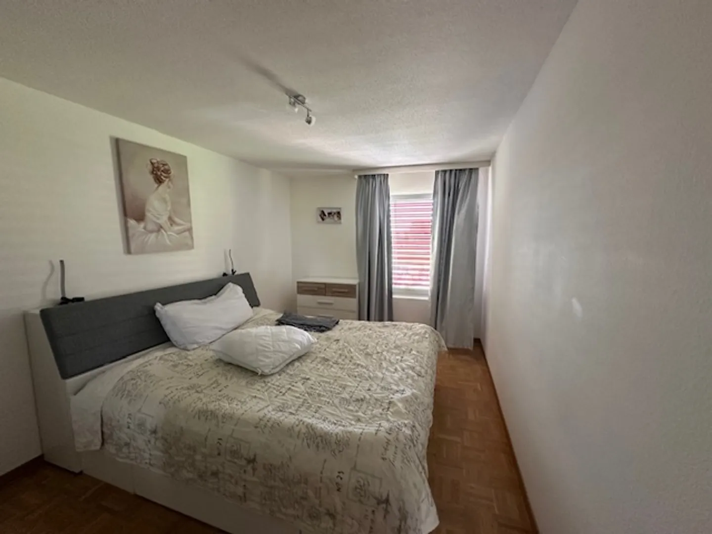 Charming Apartment in Bex - Photo 2 of 9