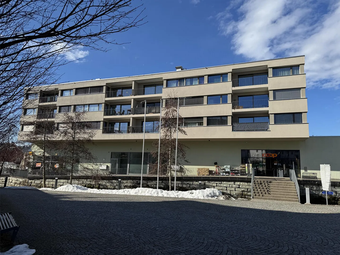 Appartamento di 4,5 stanze situato al centro - Foto 1 di 12