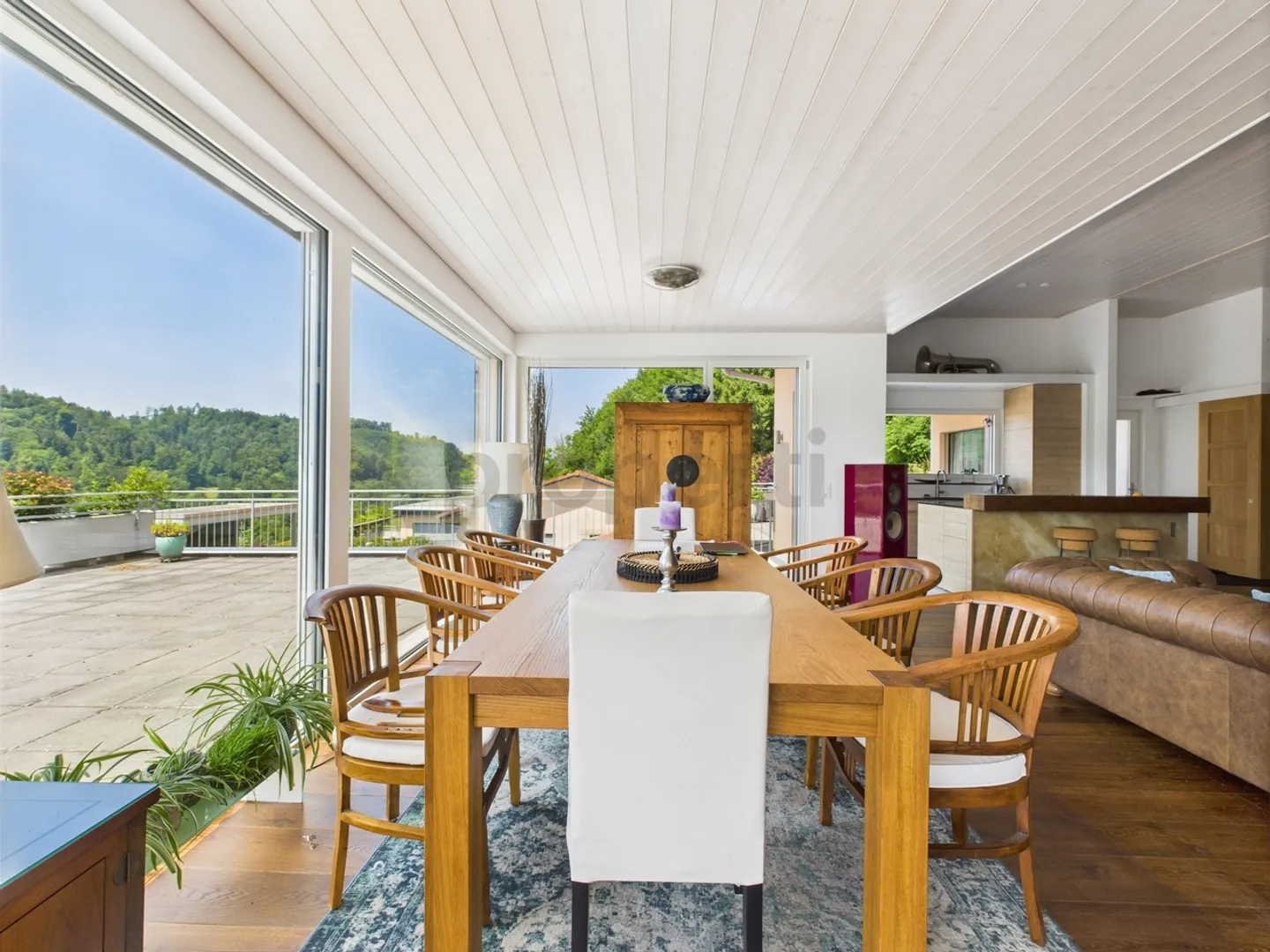 Attractive single-family house in the picturesque Mettau Valley with a view of the Jura Park - Photo 2 of 13