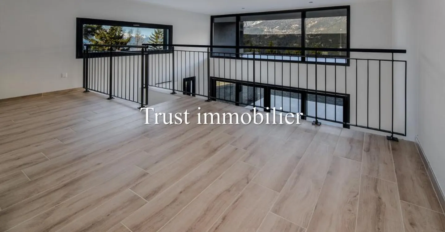 New Chalet with Stunning Views - Photo 7 of 11