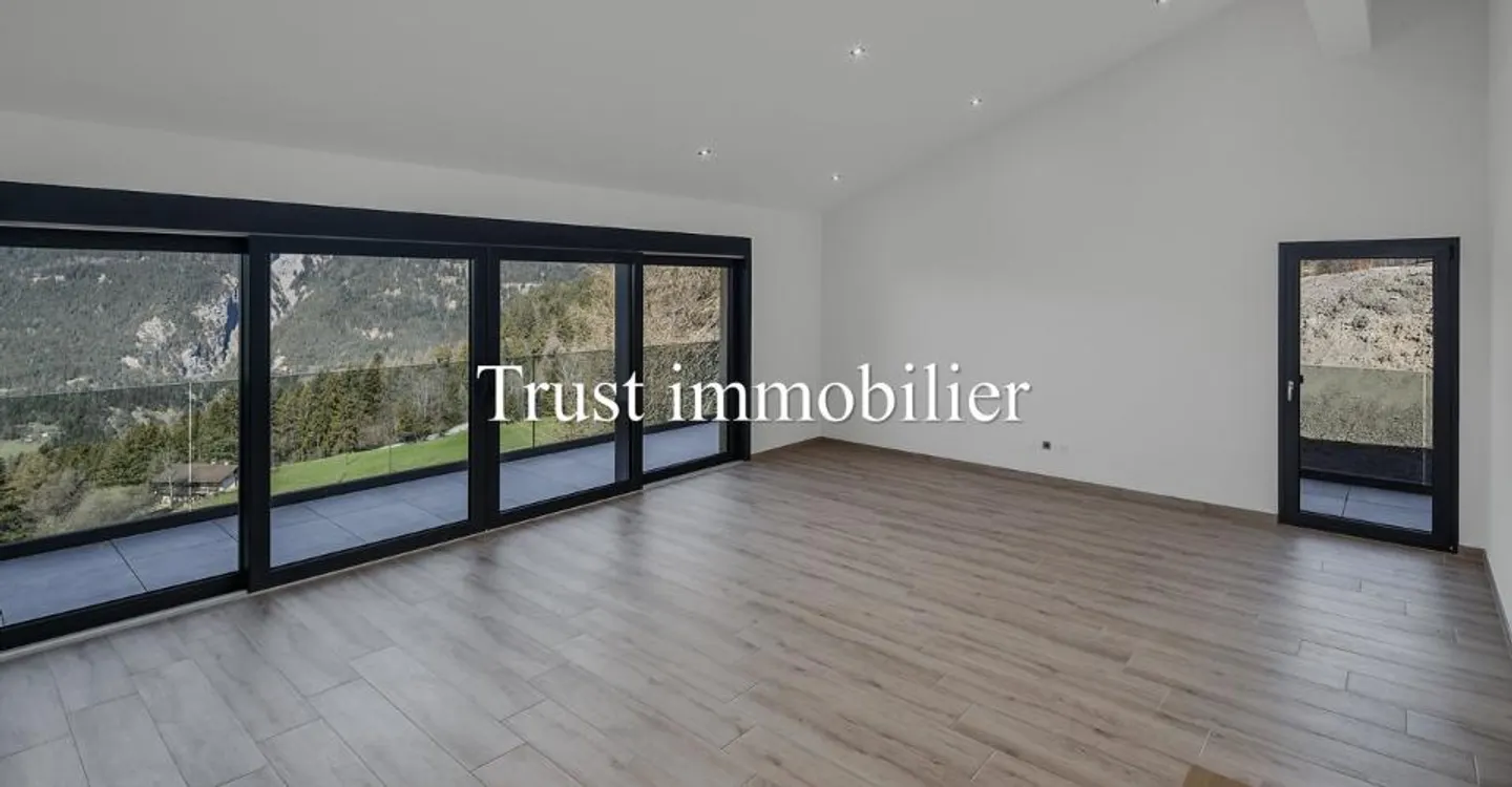 New Chalet with Stunning Views - Photo 9 of 11