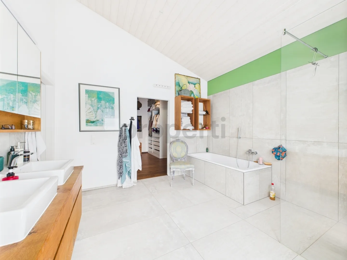 Attractive single-family house in the picturesque Mettau Valley with a view of the Jura Park - Photo 9 of 13