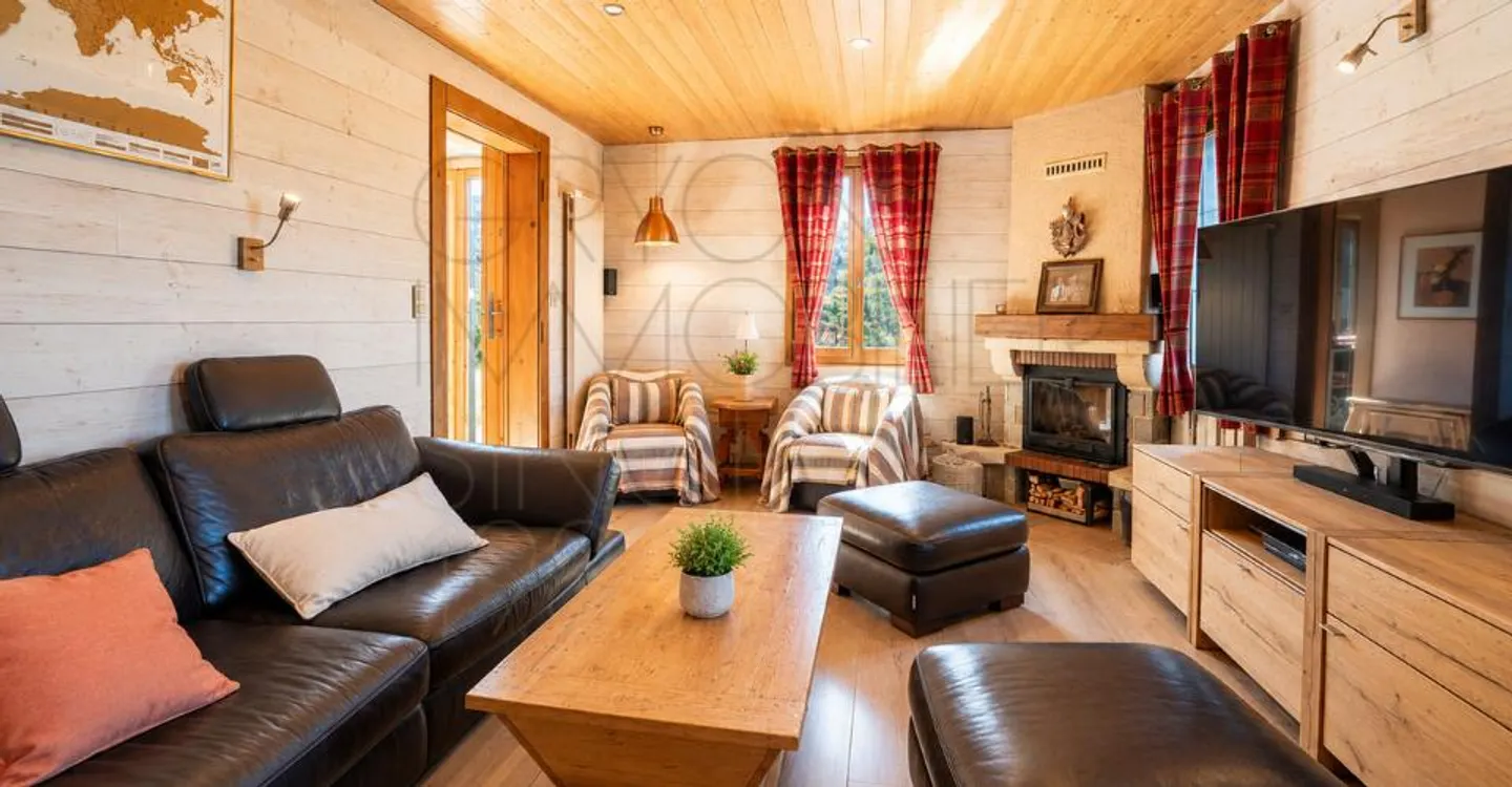 Chalet in Gryon mit unabhängigem Studio, Blick auf die Berge. - Foto 5 von 12