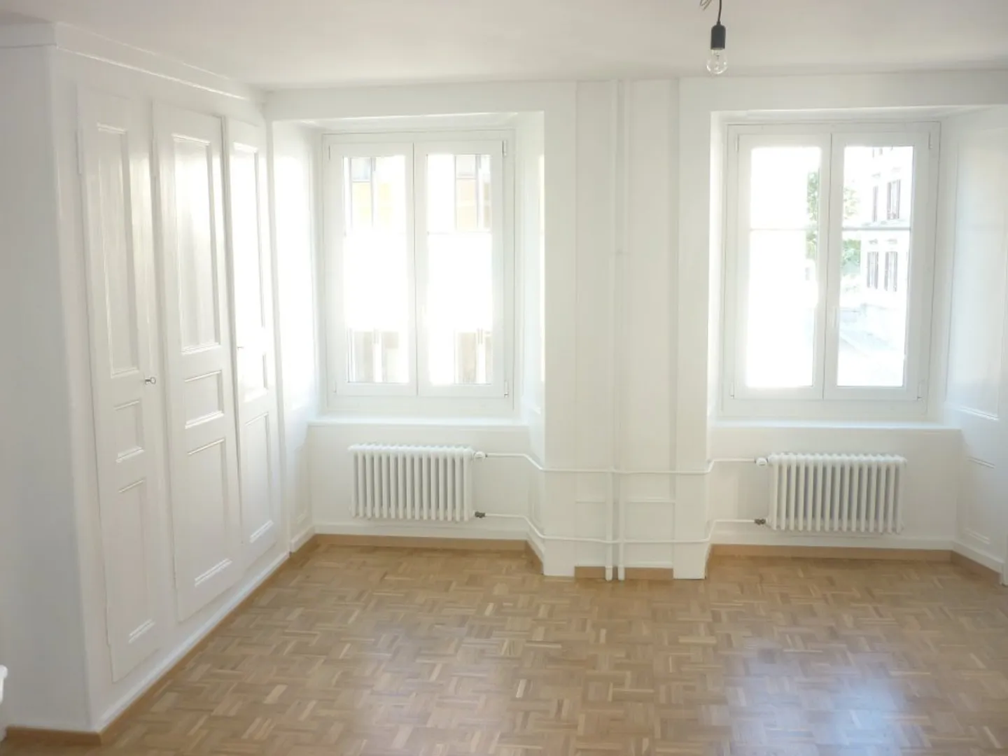 01036 - Appartamento 3 locali - Serre 9 - La Chaux-de-Fonds - Foto 3 di 6
