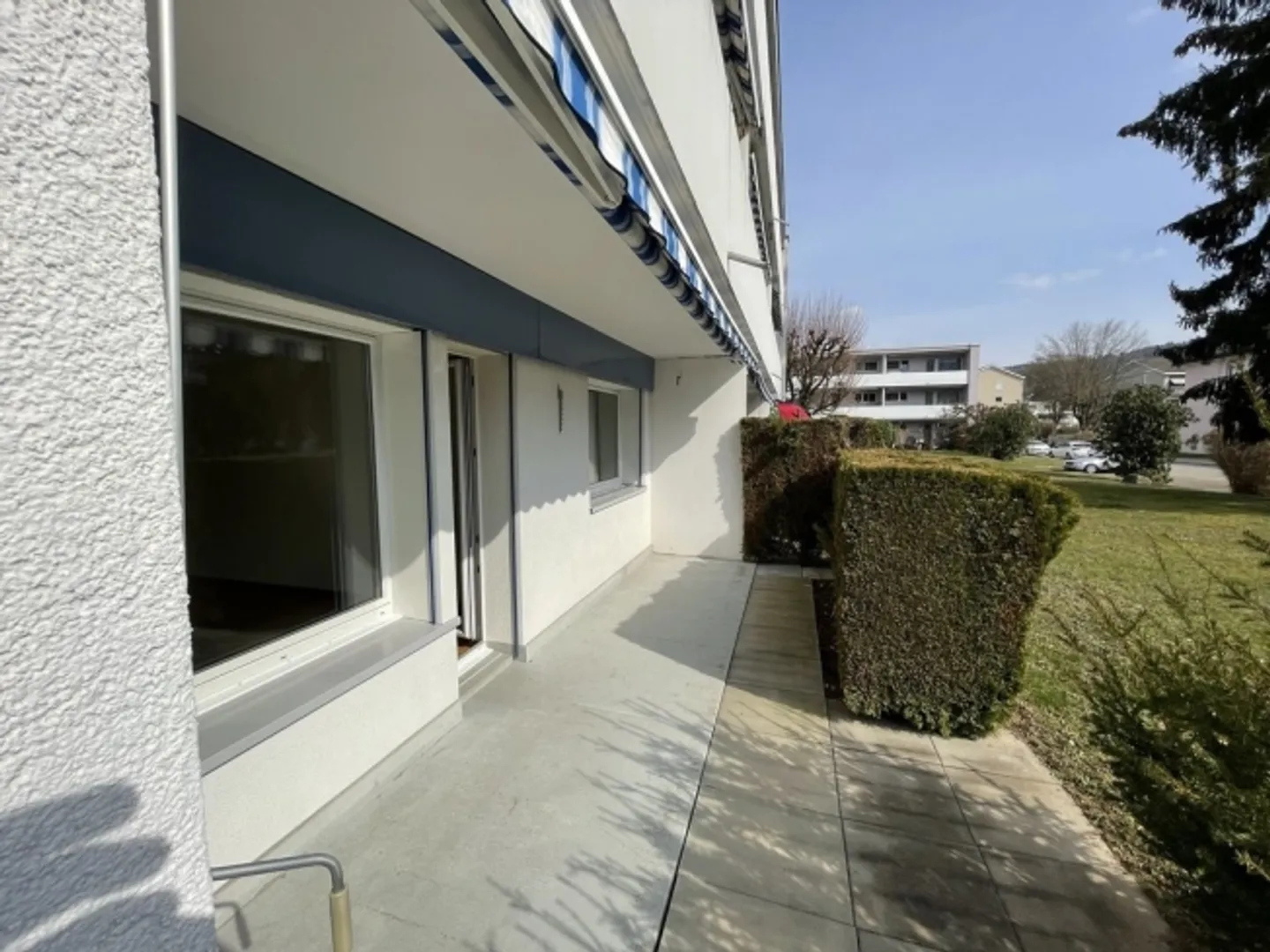 Bel appartement de 3 pièces presque neuf à Urdorf - Photo 11 sur 12