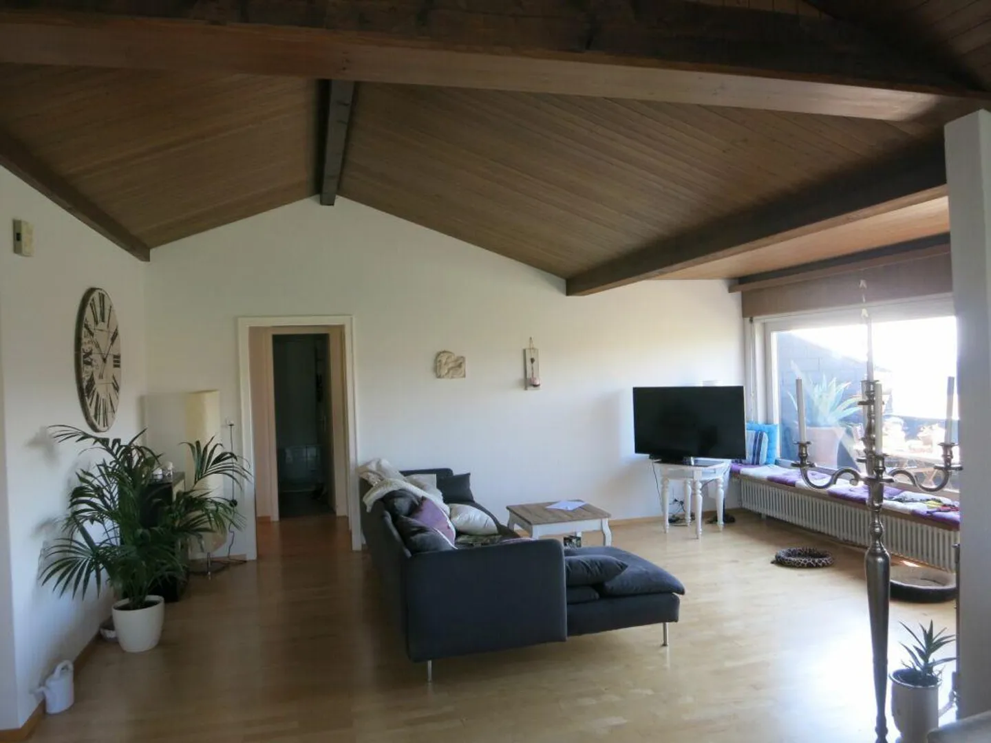 Appartement confortable de 3½ pièces - Photo 2 sur 6