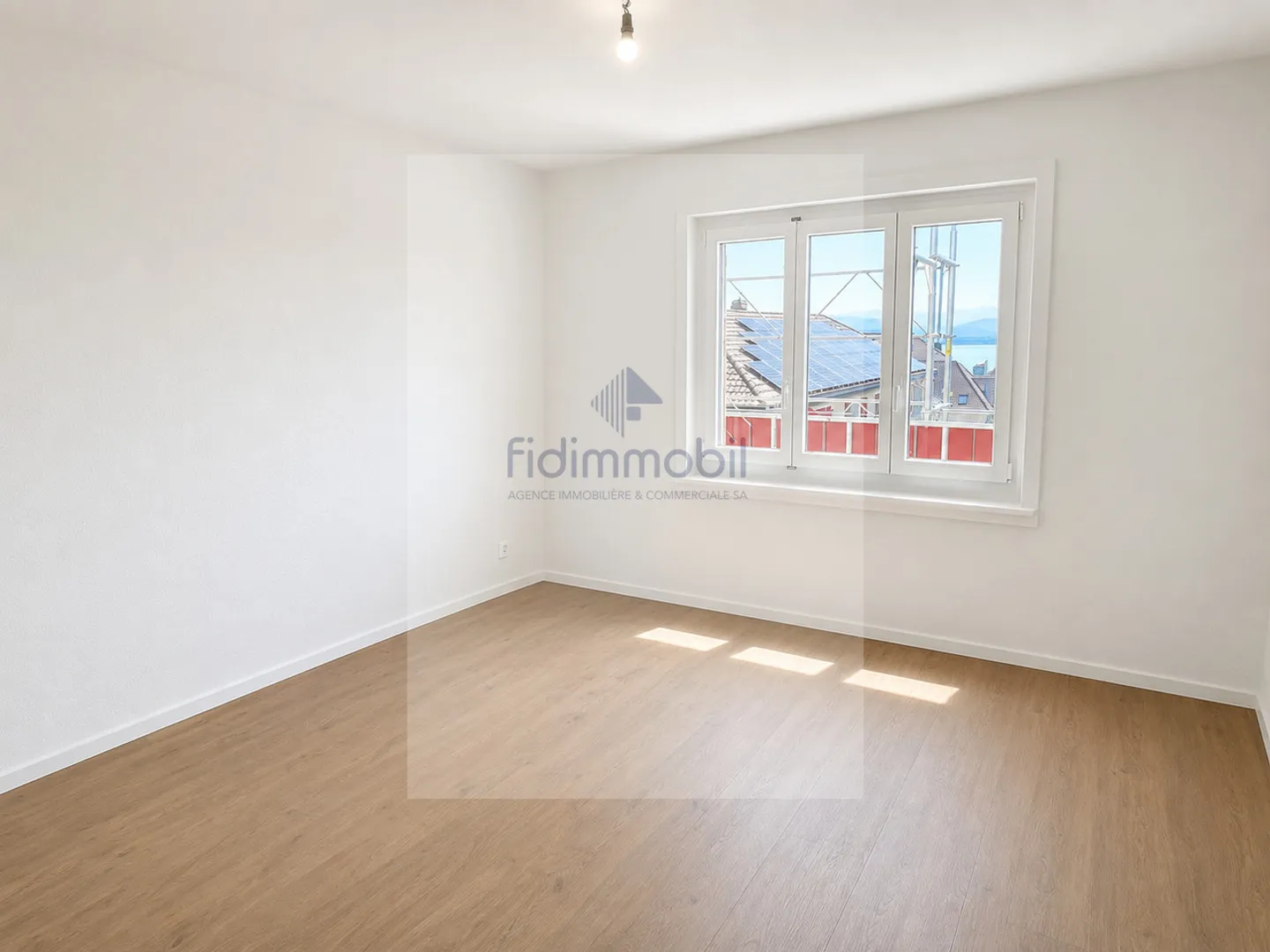 Appartamento di 3 stanze completamente ristrutturato - Foto 4 di 6