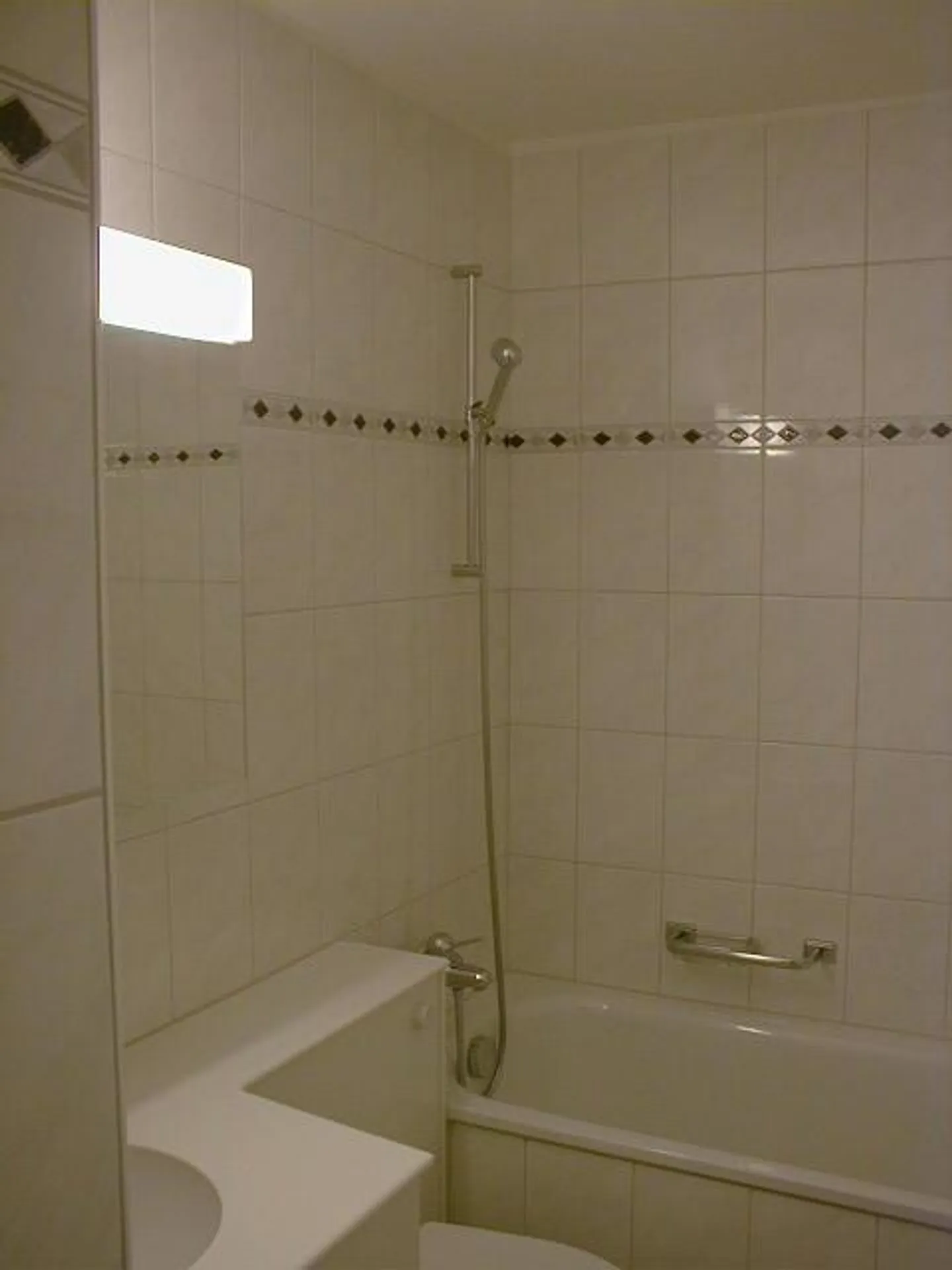 Affittare senza deposito - Comfort per single - Foto 4 di 4