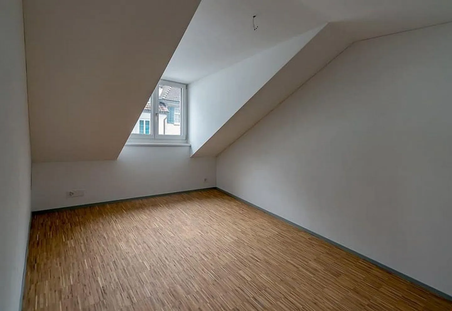 Appartamento 4.5 stanze - Foto 2 di 6