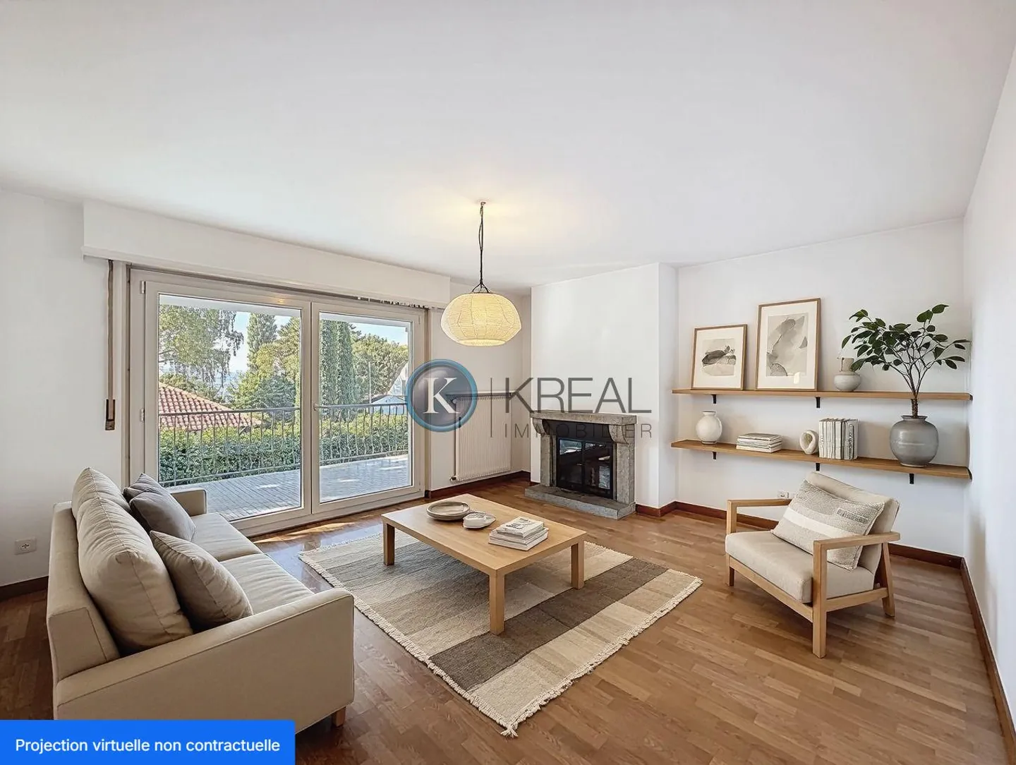 Rare opportunity: Apartment with terrace in a renovated PPE, 100 m from the lake - Photo 1 of 9