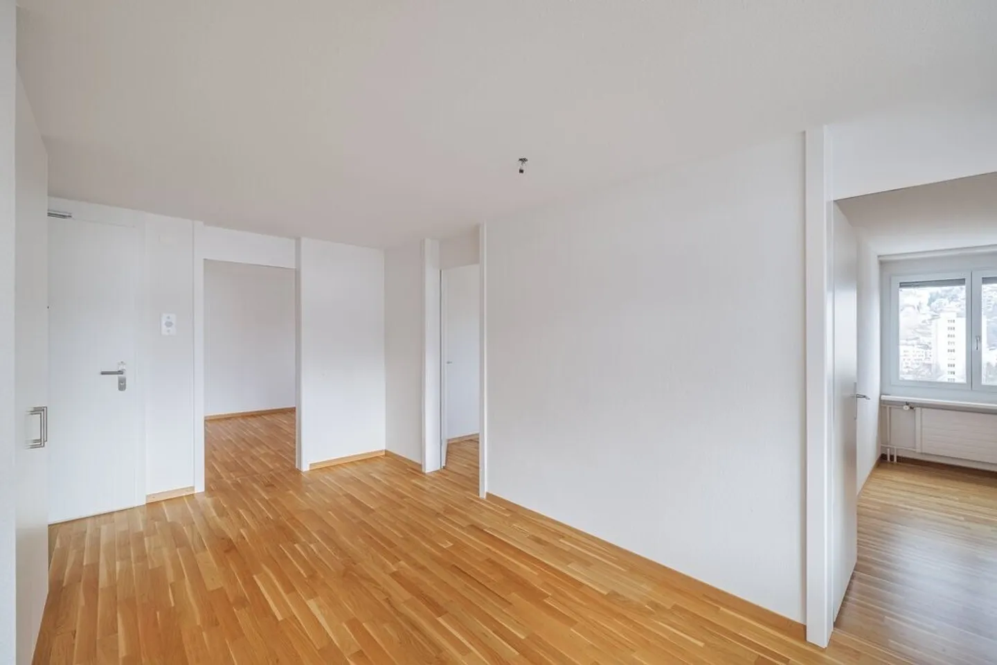 Apartment is looking for you - Photo 5 of 9