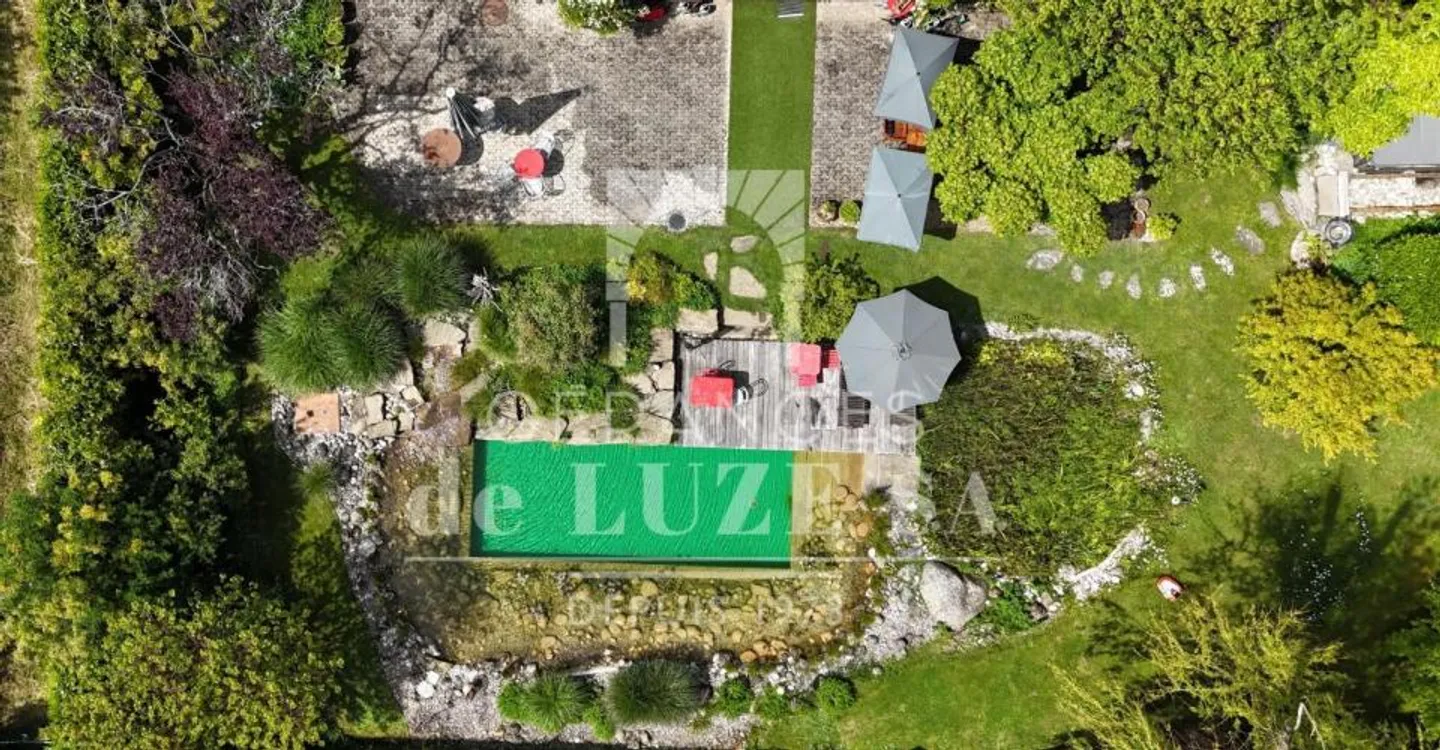 Villa Charmante avec Vue Lac - Photo 4 sur 12