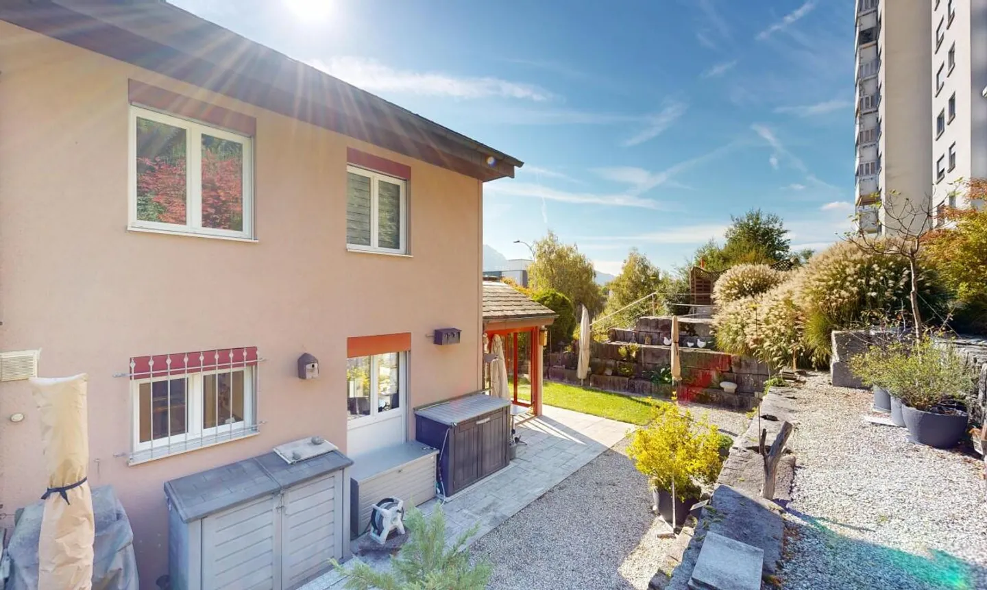 Casa a schiera angolare Lucerna - Foto 3 di 11