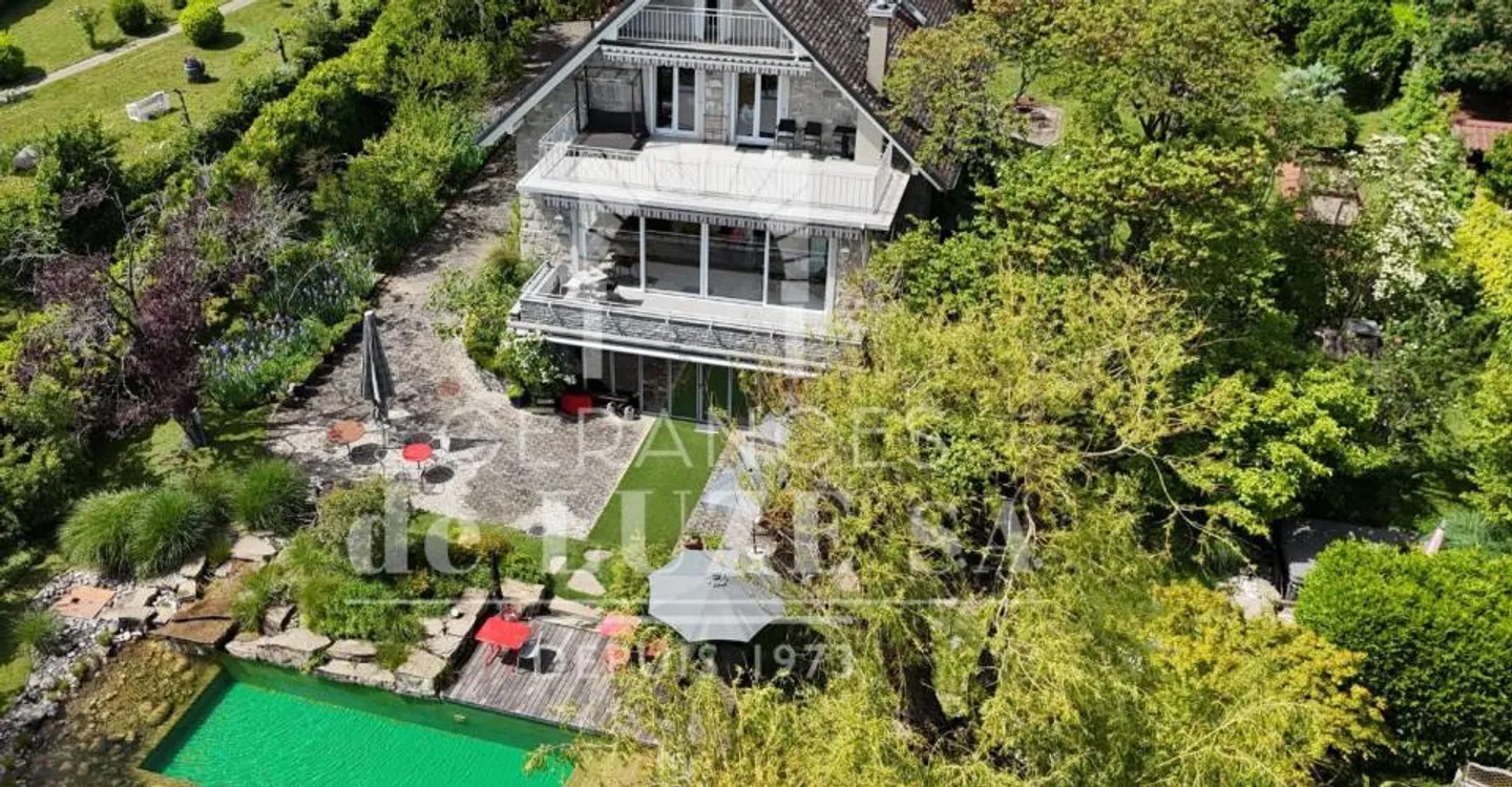 Villa Charmante avec Vue Lac - Photo 3 sur 12