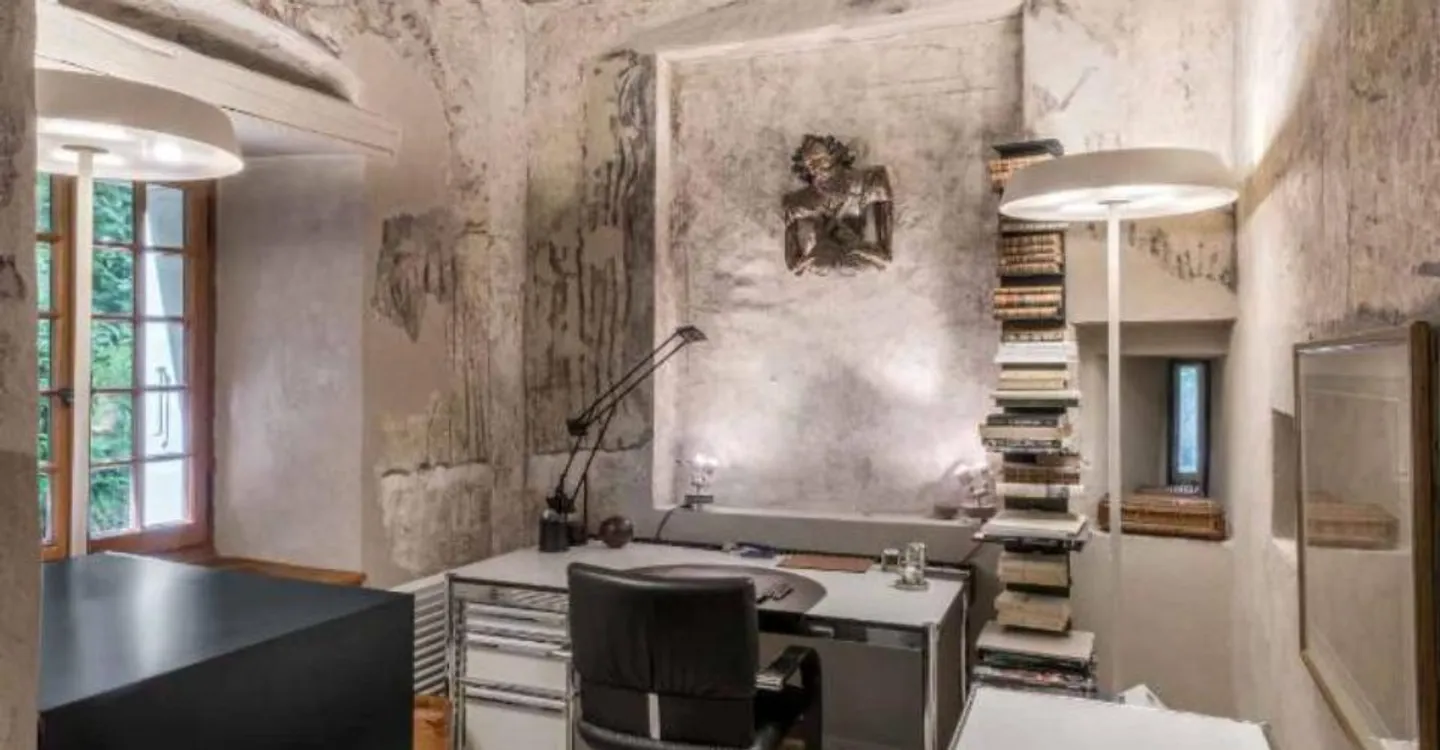 Heartthrob for this rare and prestigious property - Photo 6 of 11