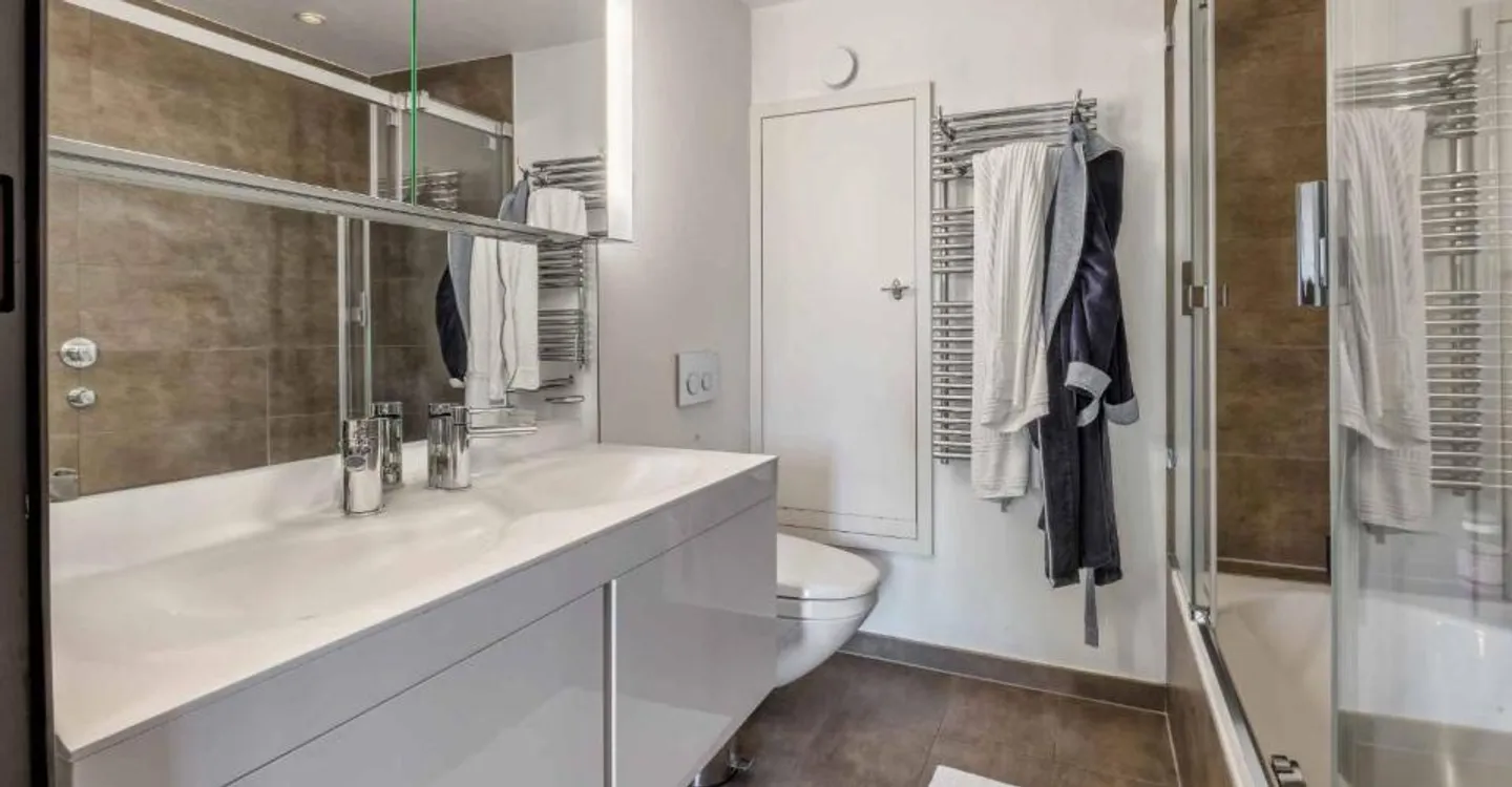 Heartthrob for this rare and prestigious property - Photo 9 of 11