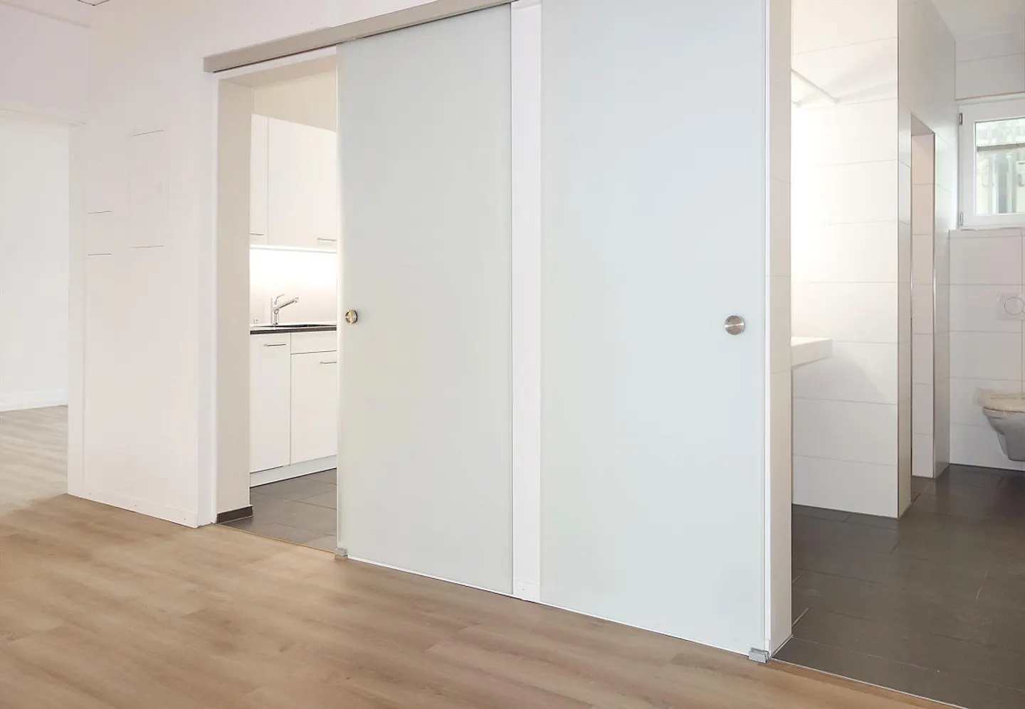 First rental: completely newly renovated 4.5-room apartment, 110 m2 - Photo 6 of 13