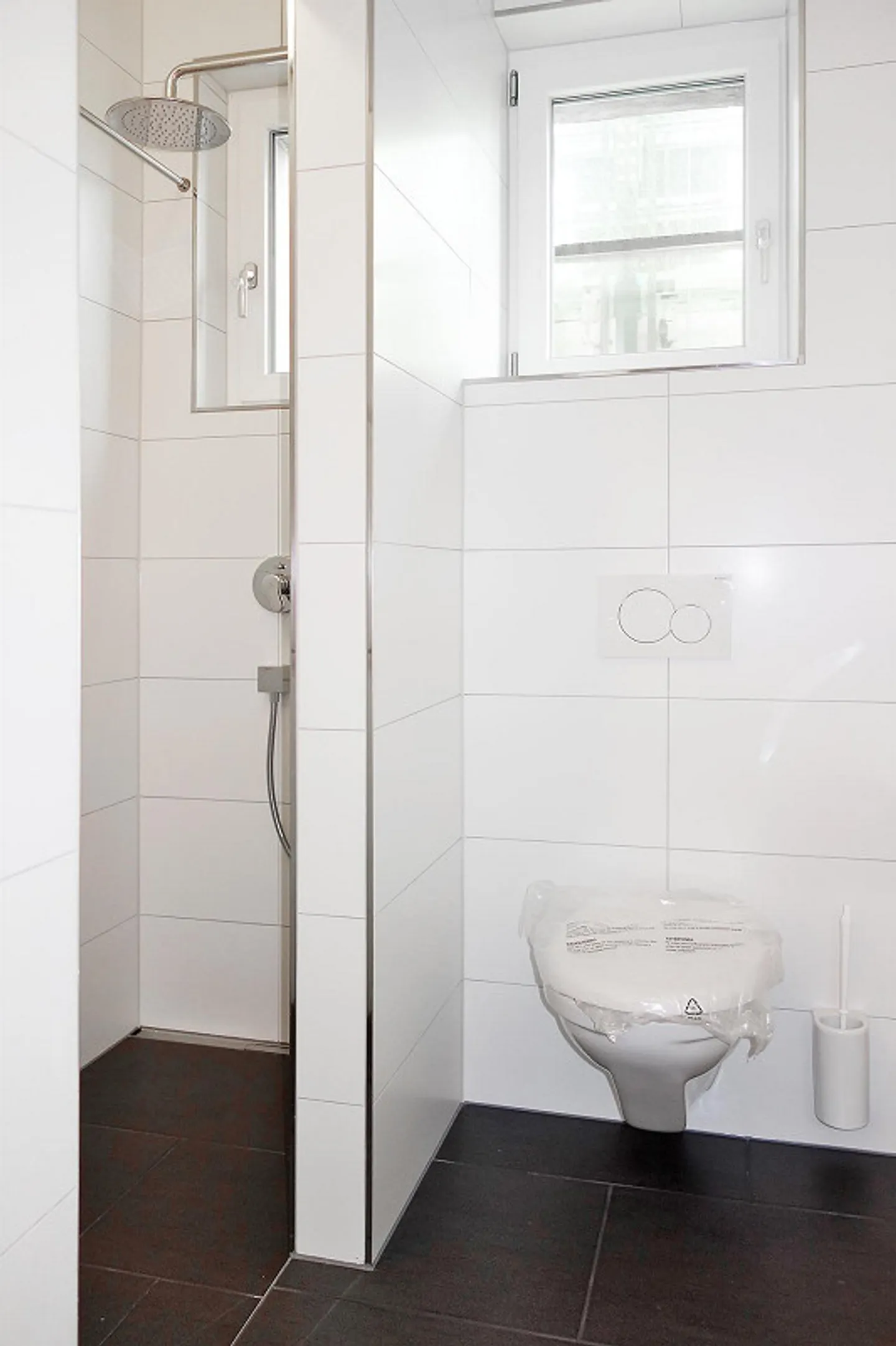 First rental: completely newly renovated 4.5-room apartment, 110 m2 - Photo 8 of 13