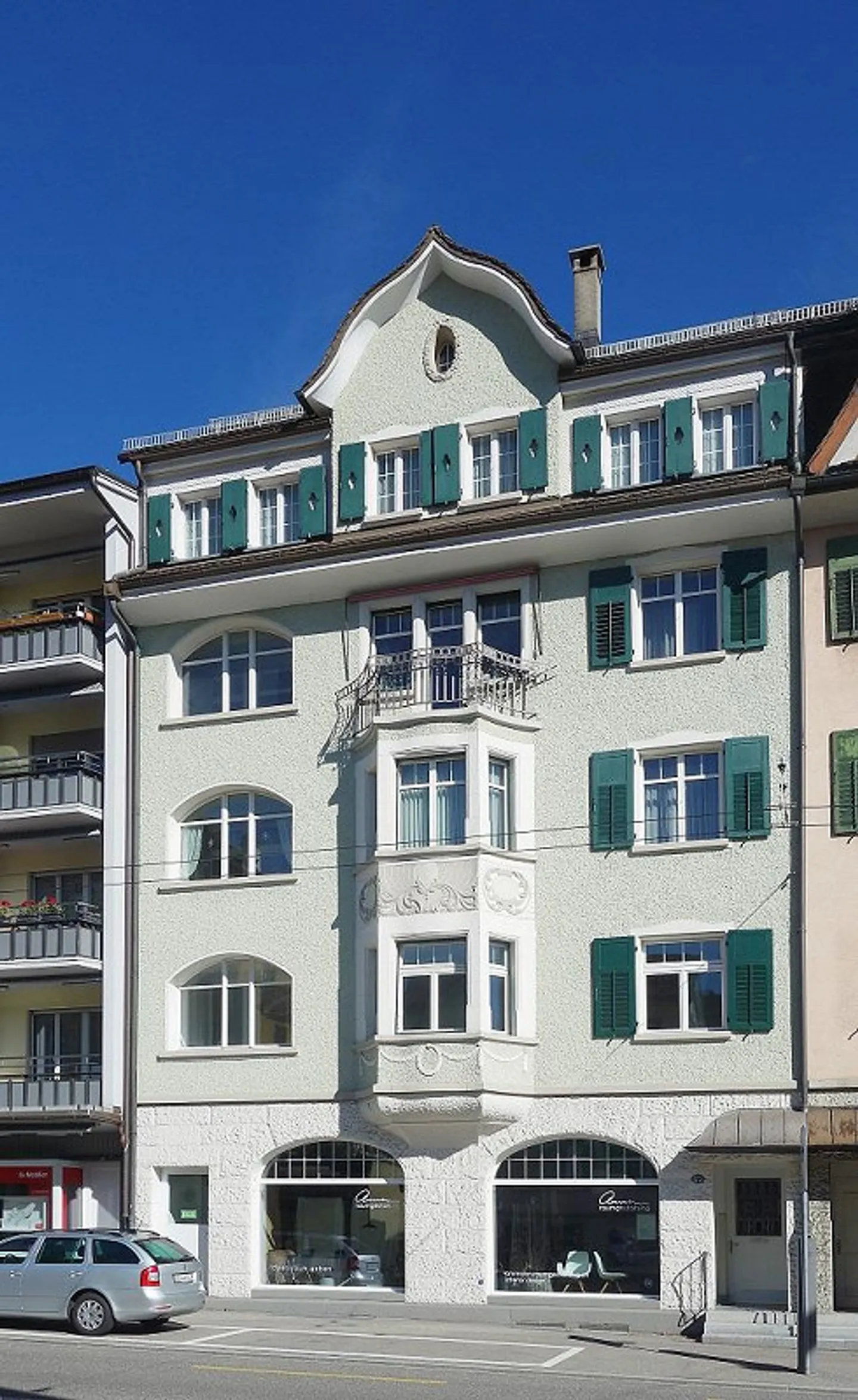 First rental: completely newly renovated 4.5-room apartment, 110 m2 - Photo 9 of 13