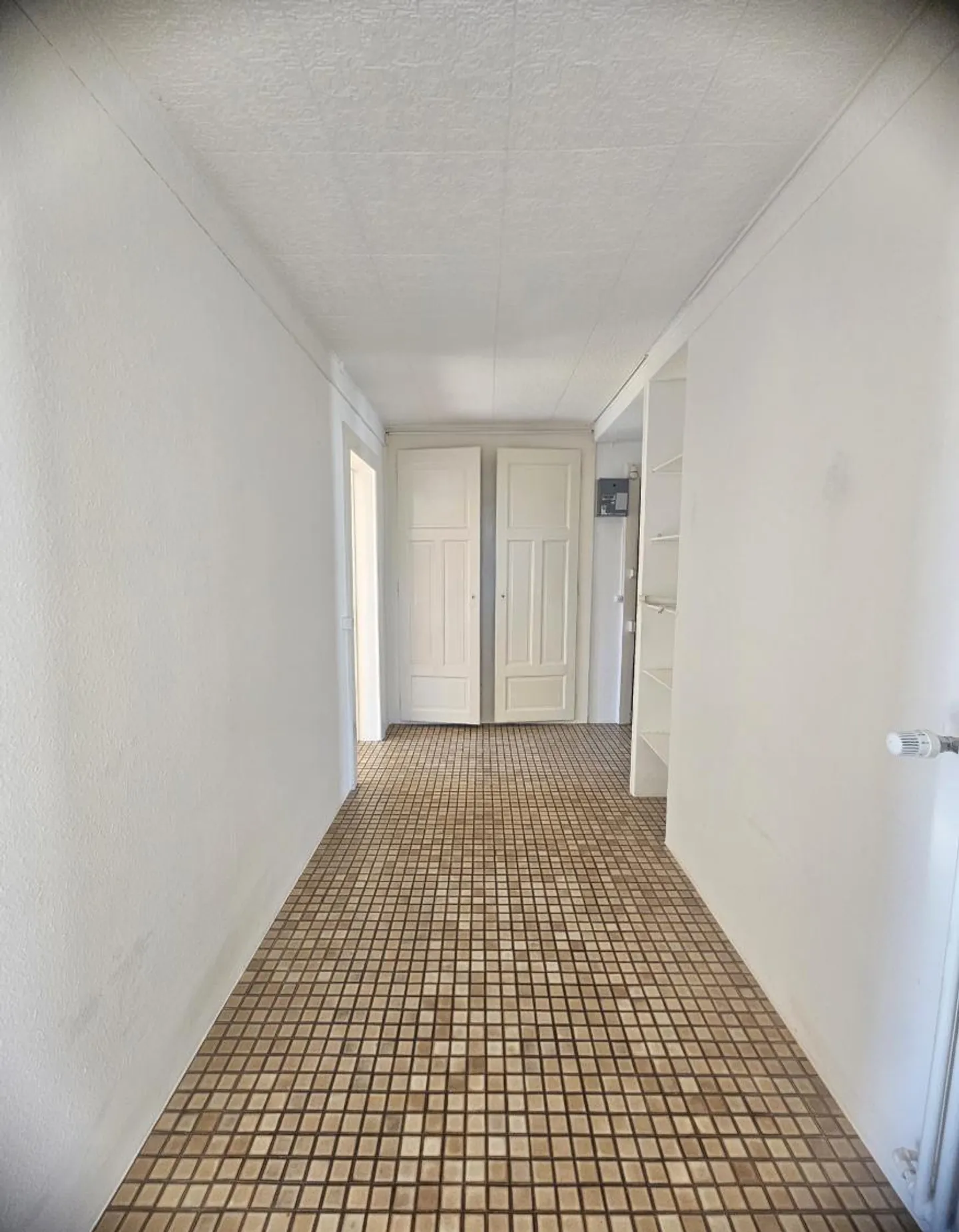 3.5 Room Apartment - Photo 6 of 9