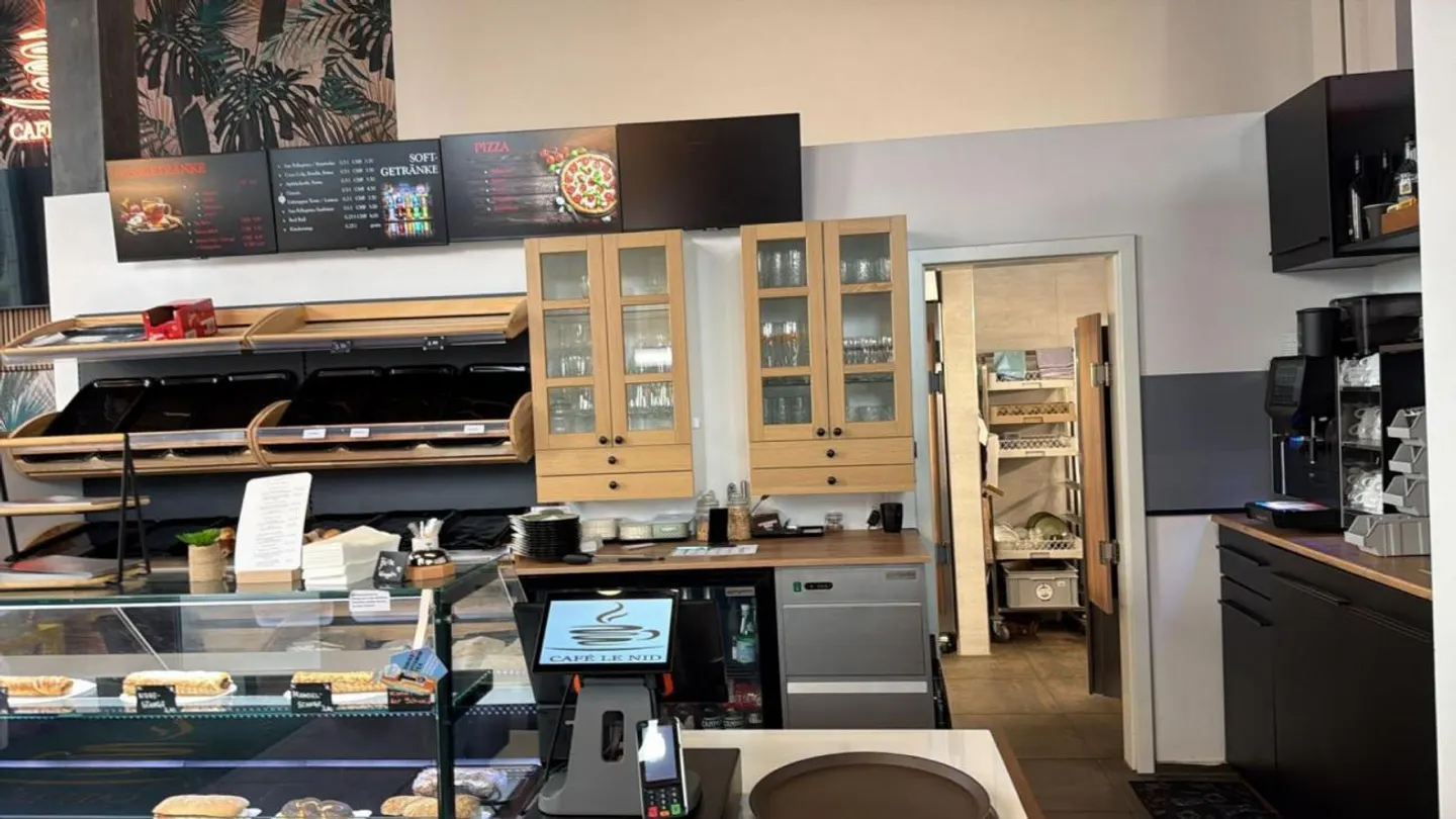 Caffè affascinante cerca nuovi inquilini - Foto 3 di 3