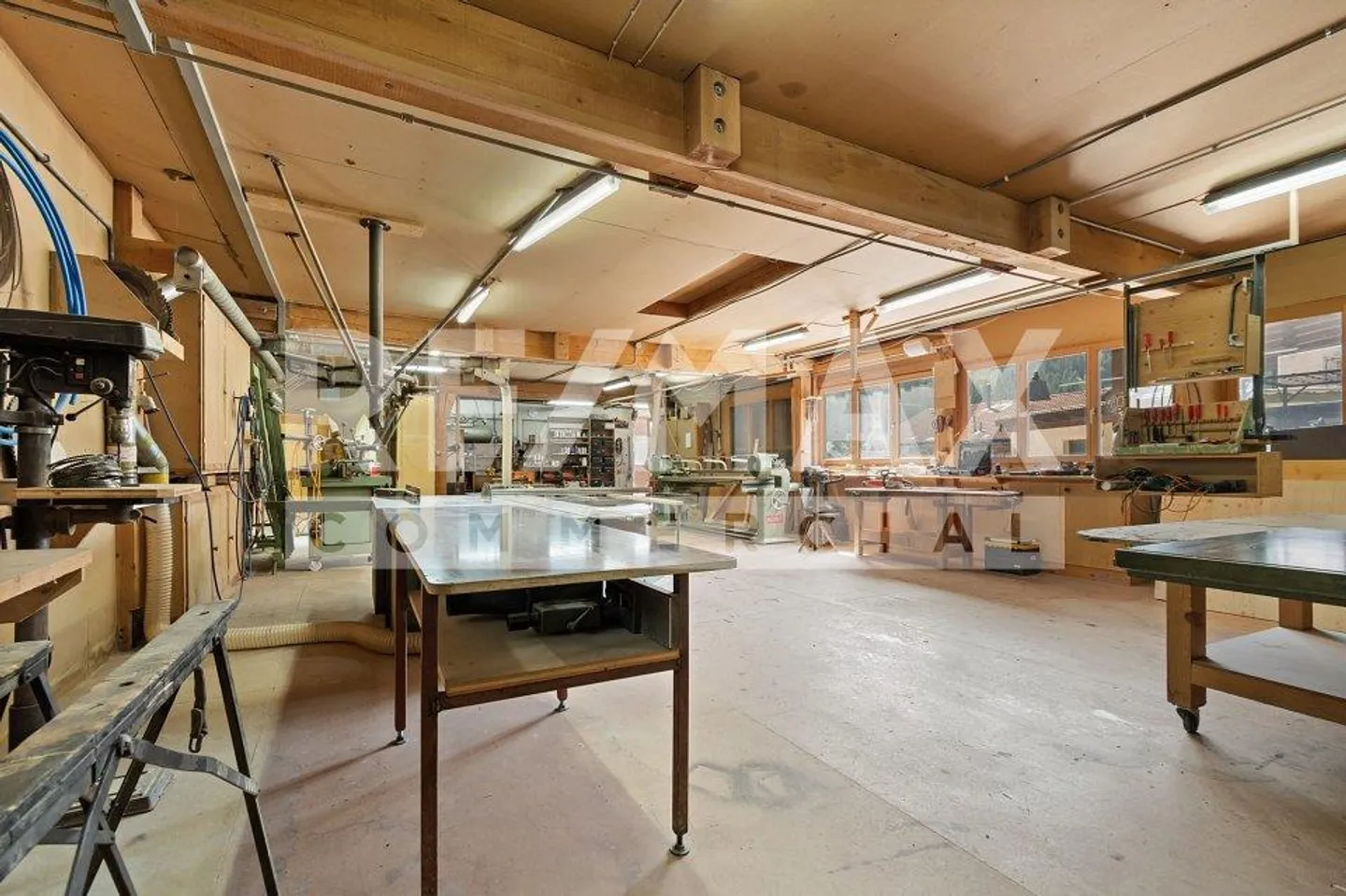 Atelier avec appartement de 4½ pièces - Photo 2 sur 13