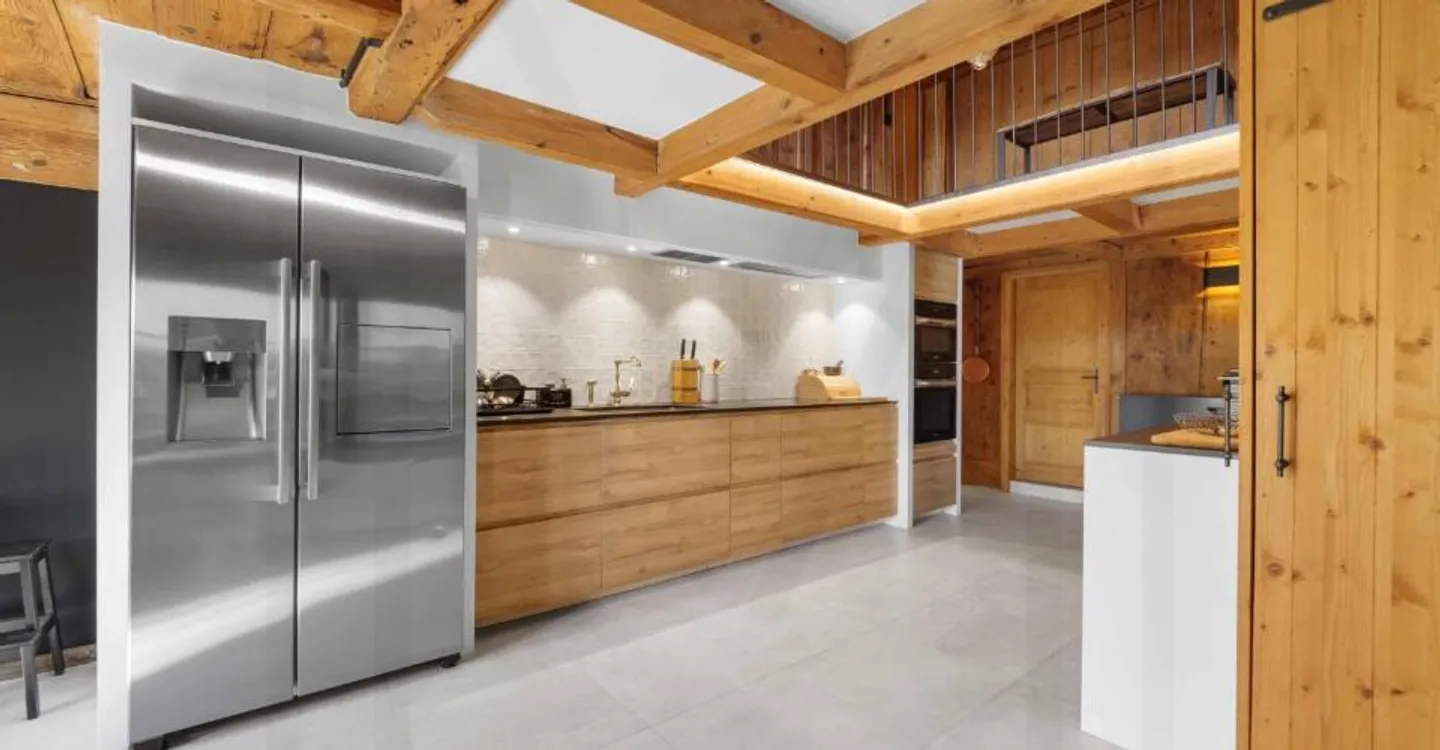 Exceptional character farm fully renovated in the heart of the Fribourg countryside - Photo 6 of 13