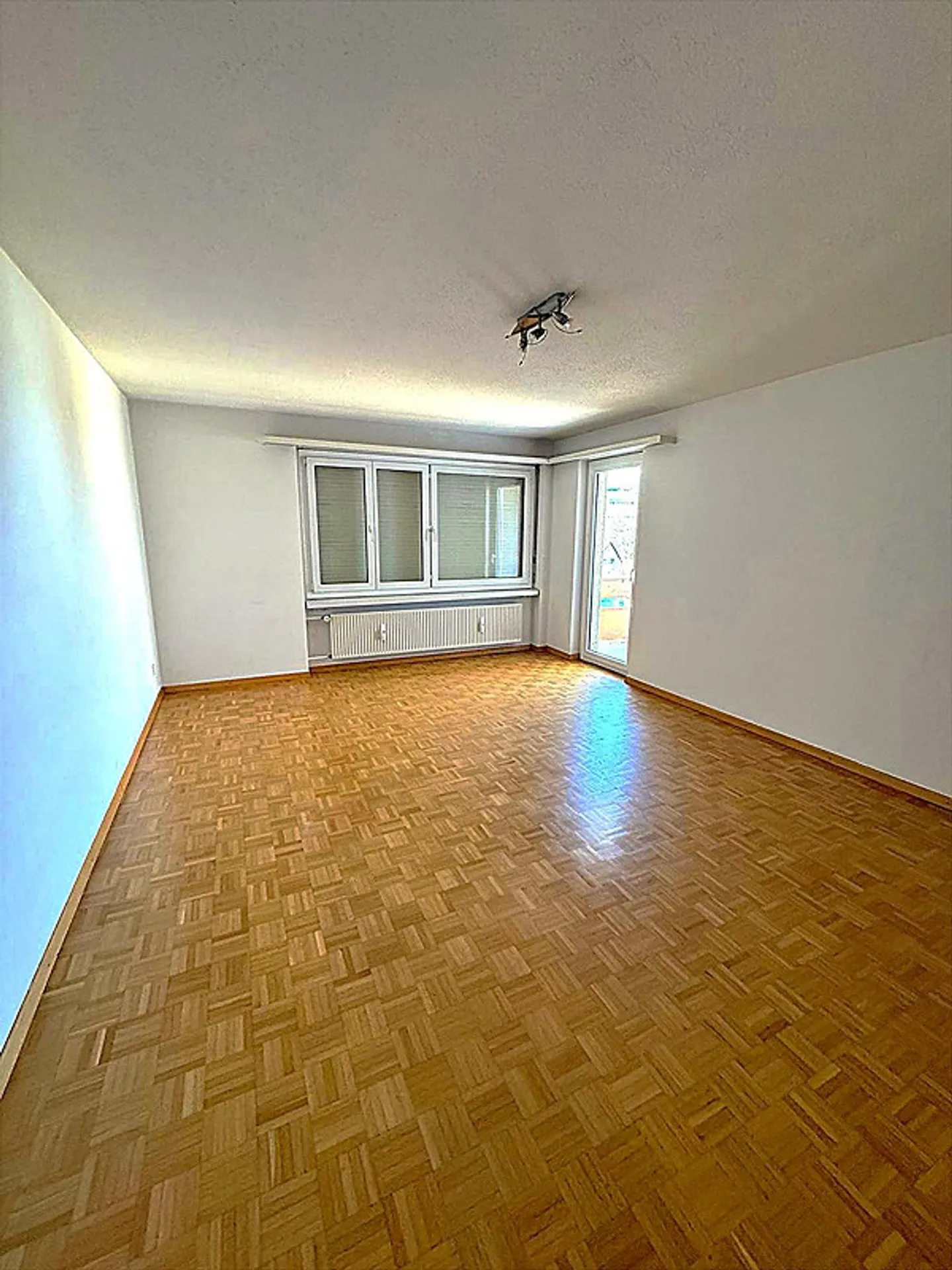 Bellissimo e tranquillo appartamento di 3,5 stanze - Foto 5 di 12