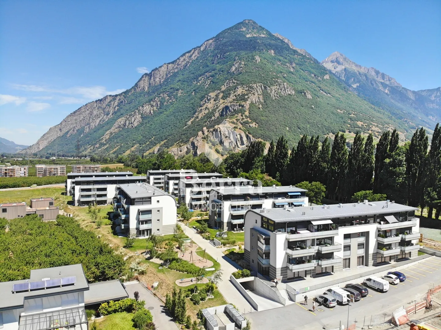 Apartment for rent - Photo 1 of 13